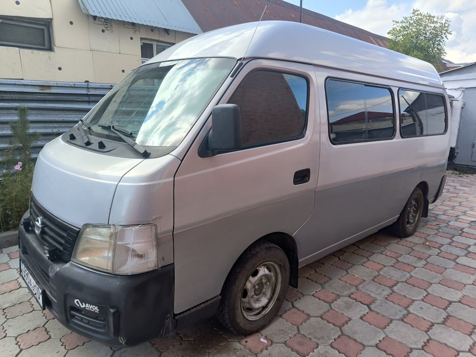 Ниссан урван 2004 года 15 мест