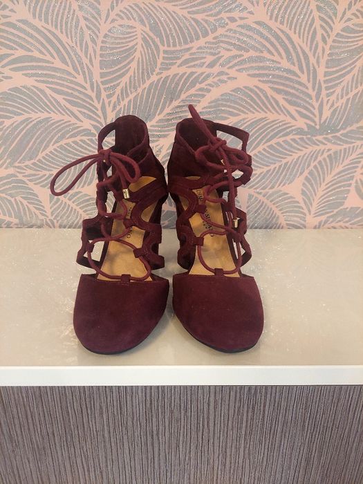 Дамски обувки на ток