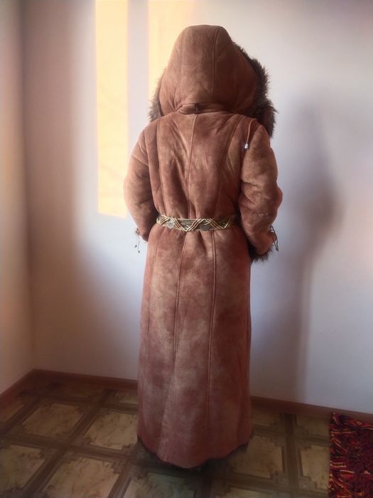 Продам тулуп женский