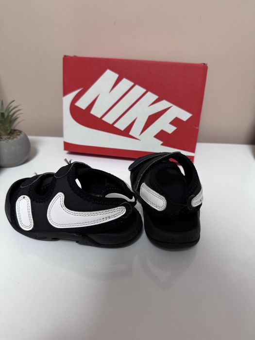 Детски сандали Nike