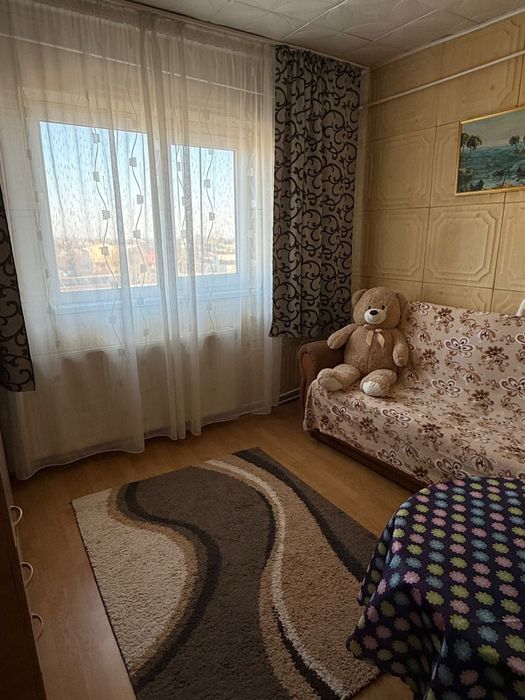 Vand apartament 4 camere