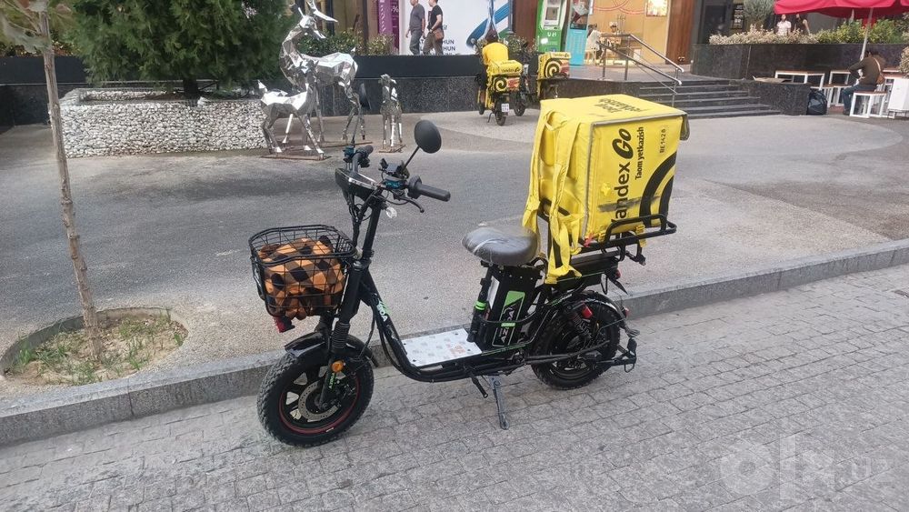 Elektro sukuter Azbao