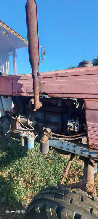 Tractor U650 cu motor saviem