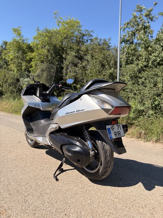 Honda Silver Wing 600