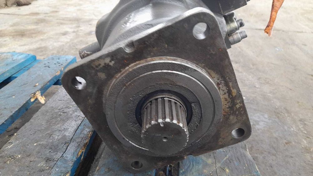 Hidromotor reductor rotire excavator Volvo EC 360 BLC , BNLC