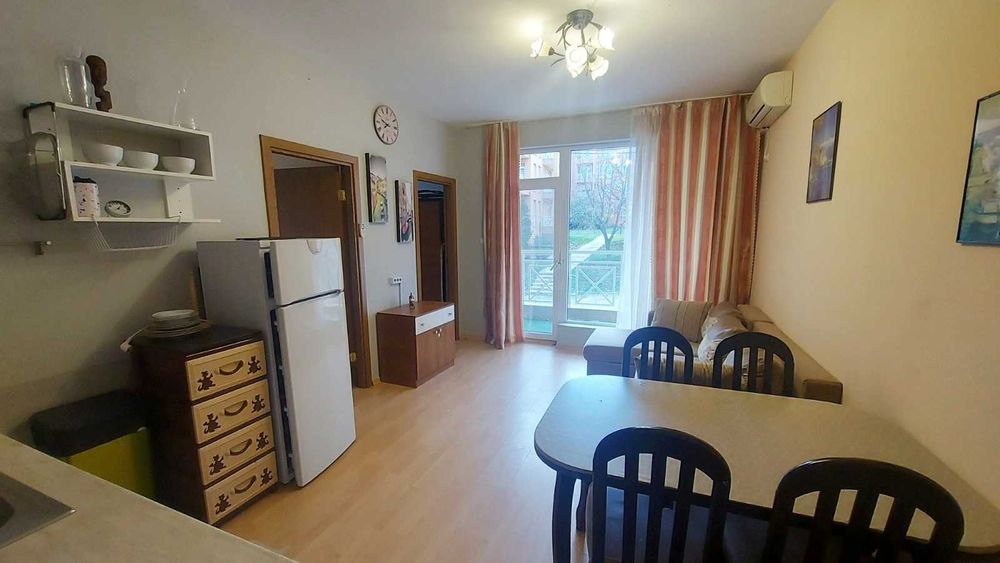 Продава се Тристаен апартамент в к.к. Слънчев бряг - 70 кв.м за 445 €/кв.м - Снимка #1