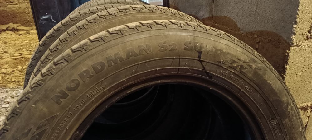 летние шины б/у, nokian 225/65/17