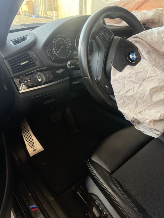 BMW X3 F25 ФЕЙС М На части
