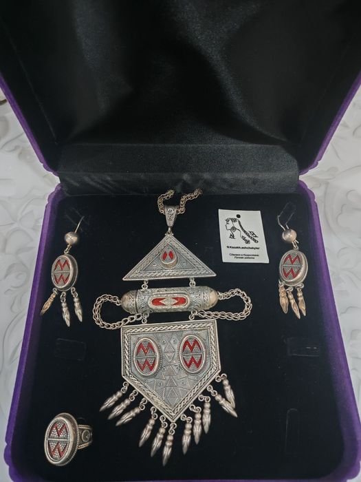 Күміс набор 110000 теңге