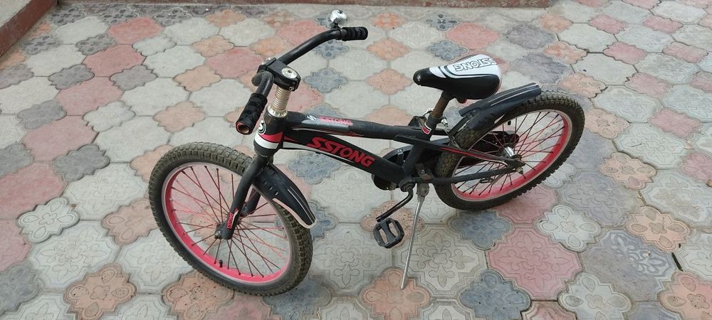 Велосипед детцкий 8-12 лет..