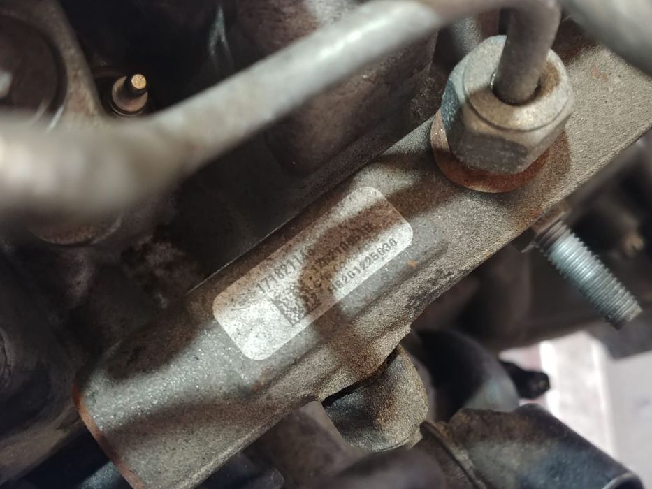 rampa injectoare 1.5 dci k9k  renault kangoo scenic 3 dacia duster   h8201225030 175213876r