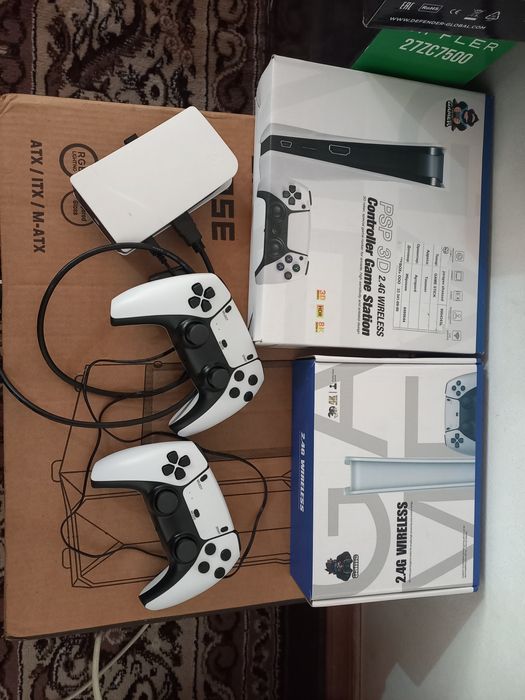 PS mini yosh bolajonlarga zo'r sovg'a 2 ta yangi djoystik 2 ta apparat