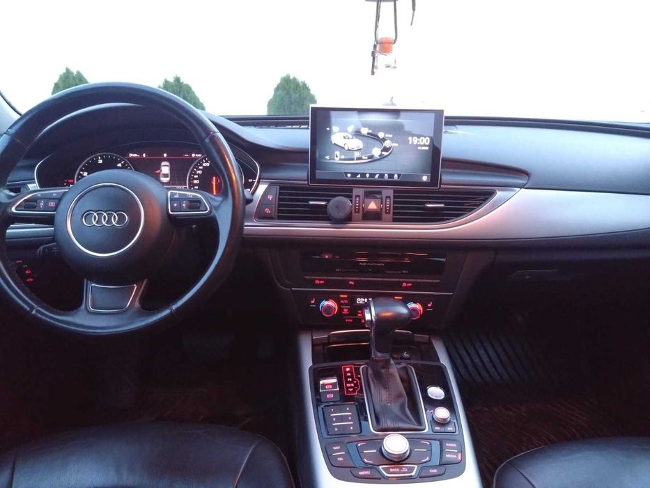 Audi A6 C7 • Revizii la zi  Cutie automată  2 seturi jante cu anvelope