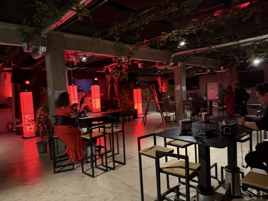 Locatie  evenimente, petreceri, lansari produs, majorate, concerte