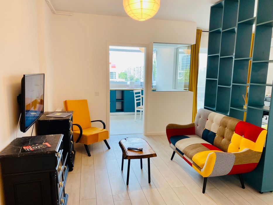 Inchiriez garsoniera regim hotelier  Militari Lujerului