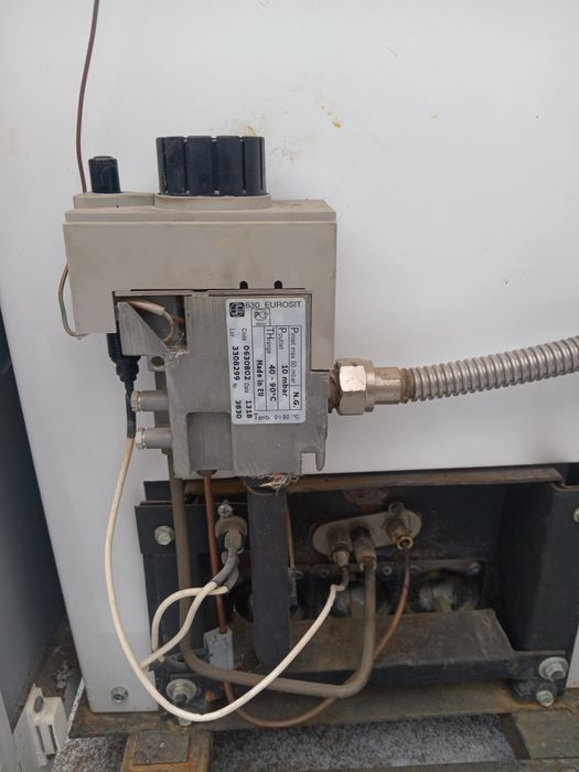 Печка газывый напольный