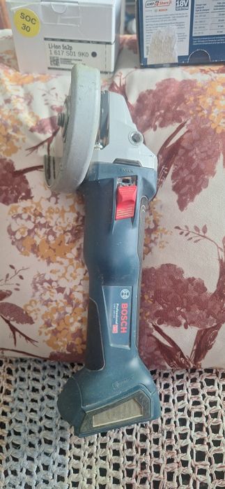 Polizor Bosch Professional 18V-10