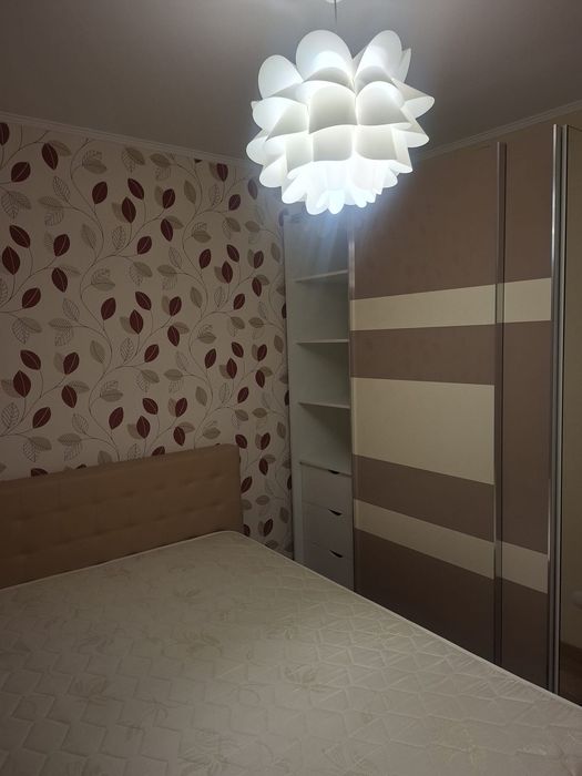 Inchiriez apartament 2 camere semidecomandat, zona  Bularga/Baza 3