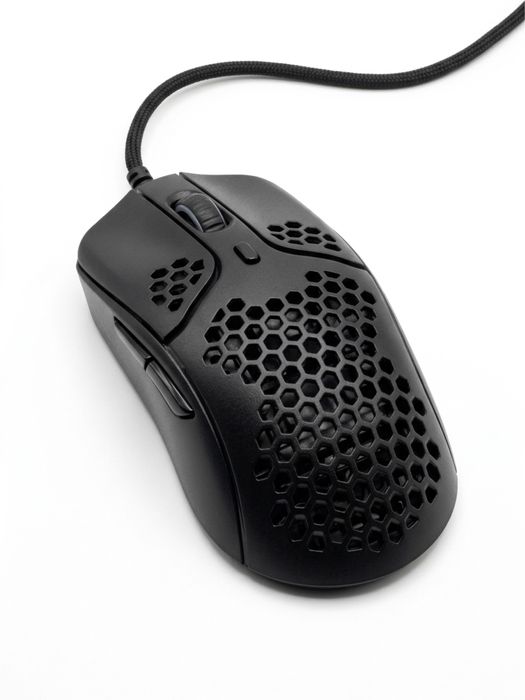 Игровая мышь HyperX Pulsefire Haste вместе с ковриком