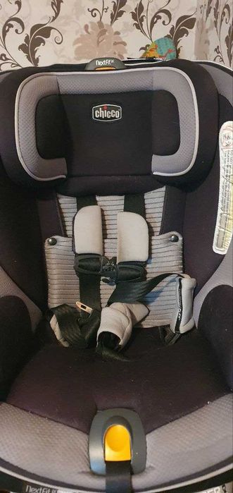Автокресло Chicco Nextfit