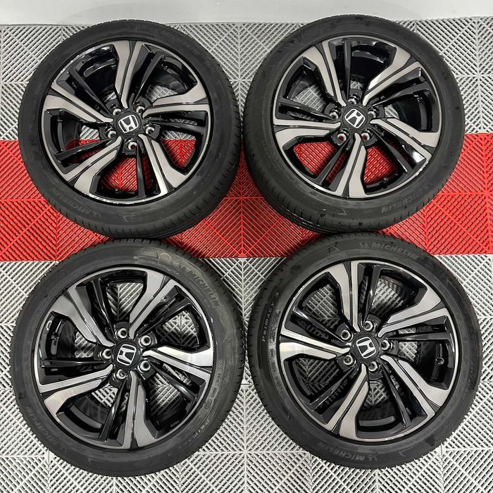 Jante Honda Civic R17 TVA19% anv vara 235/45 R17