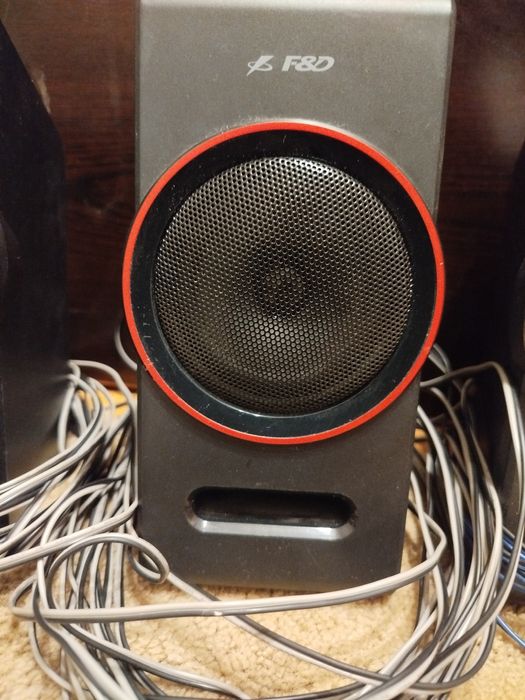 Колони Fenda f3000U