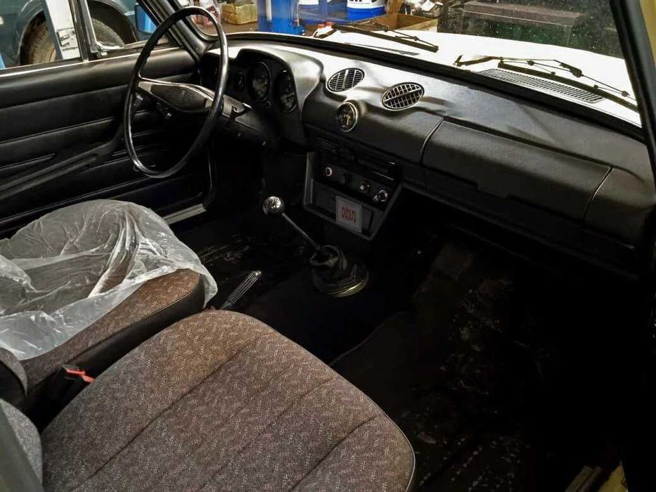 ВАЗ 2106, на сохранении.