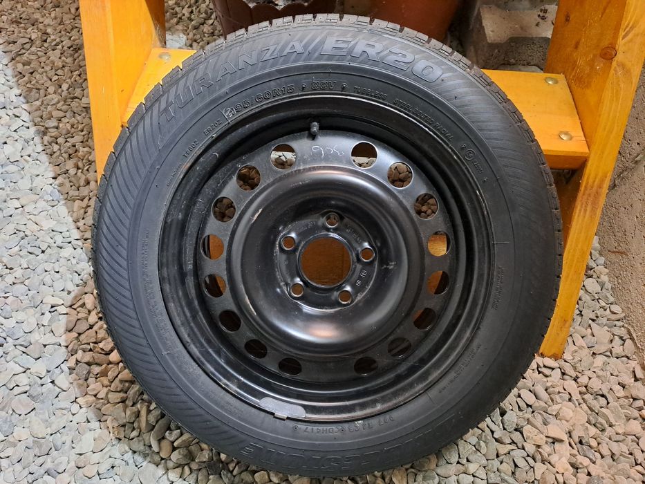 Janta tabla cu anvelopa vara 195/60/15