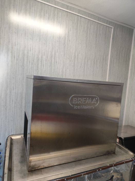Ледогенератор Brema