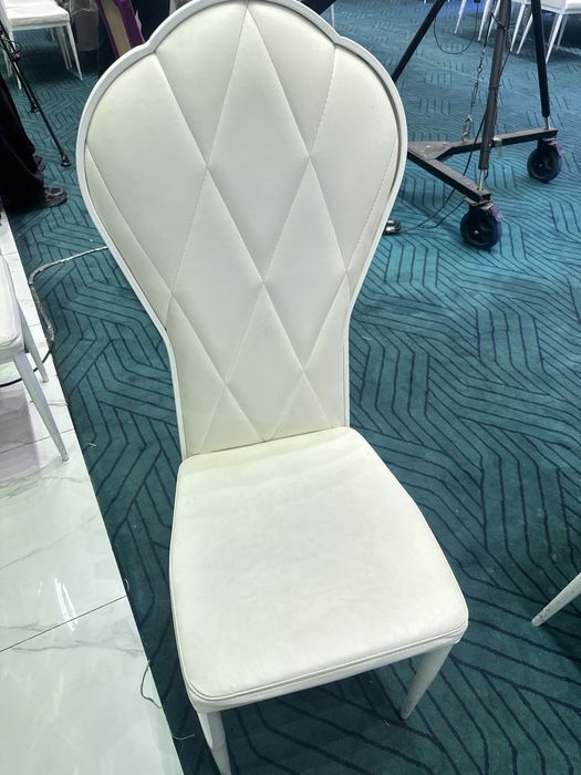 Стулья для ресторана или кафе