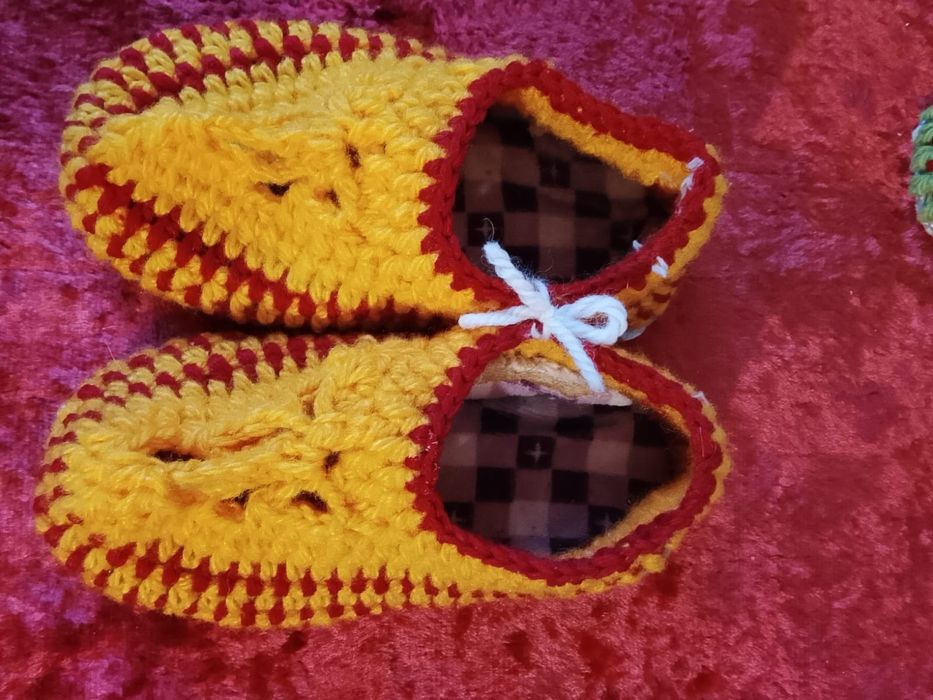 Продам детские  тапычки