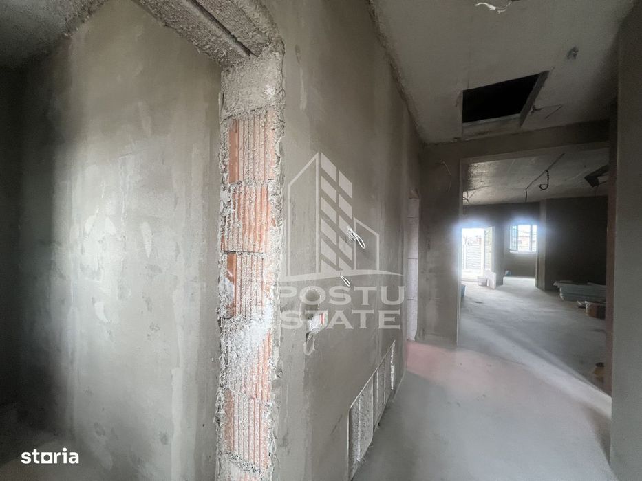 Duplex pe parter în Covaci Timis