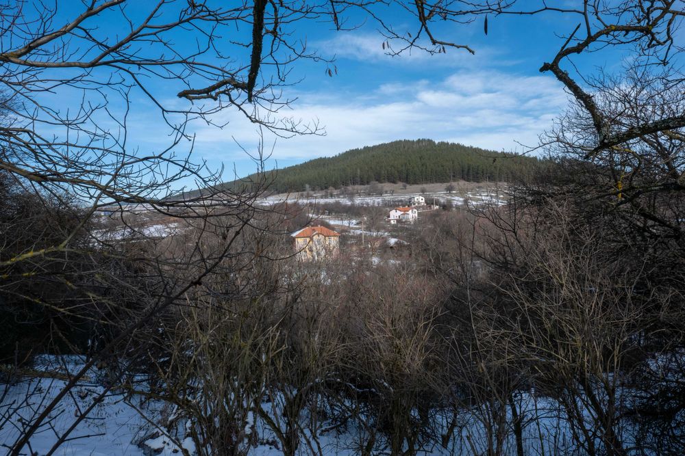 Продава се Парцел в Брезник - 4000 кв.м за 8 €/кв.м - Снимка #8