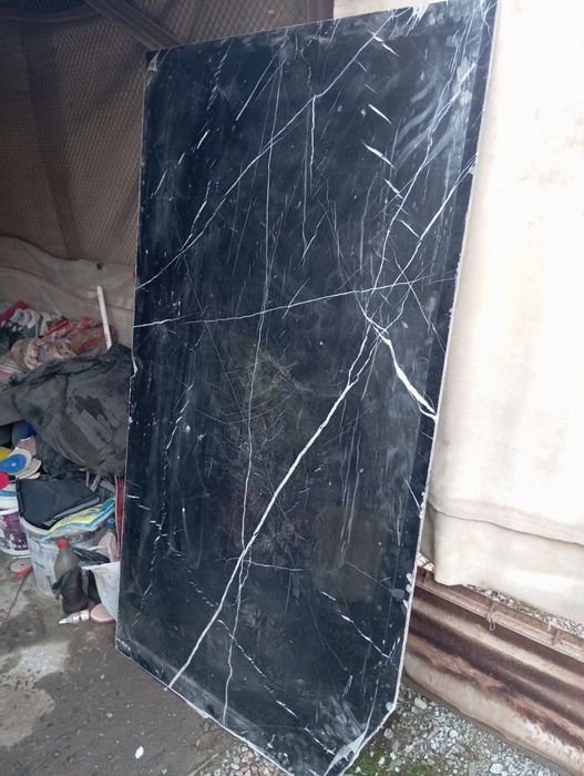 Мрамор тош сотилади