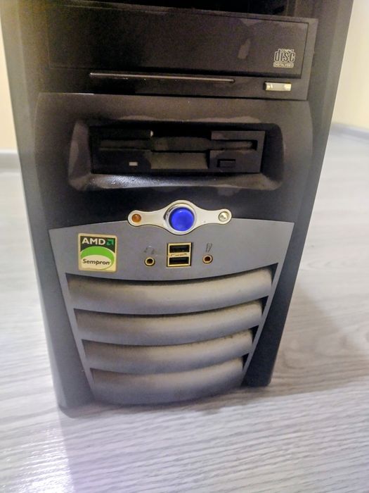 PC AMD Semron Windows XP-работещ!