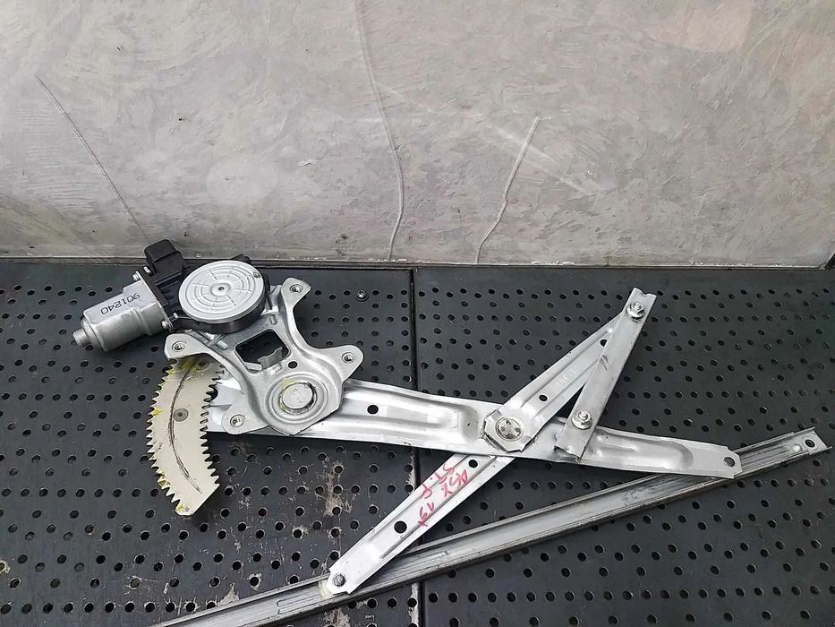 Macara motoras geam electric stanga fata mitsubishi asx