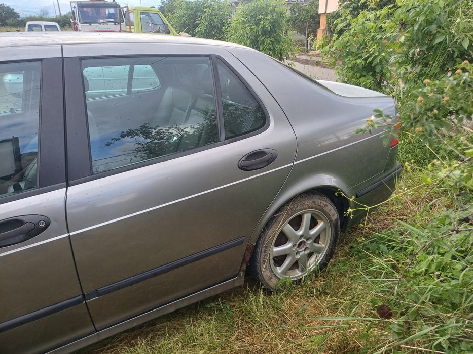 Saab 9-5 2.3 Vector на части