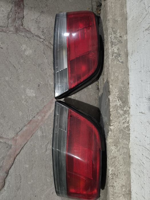 Задний фонарь от Mitsubishi Galant