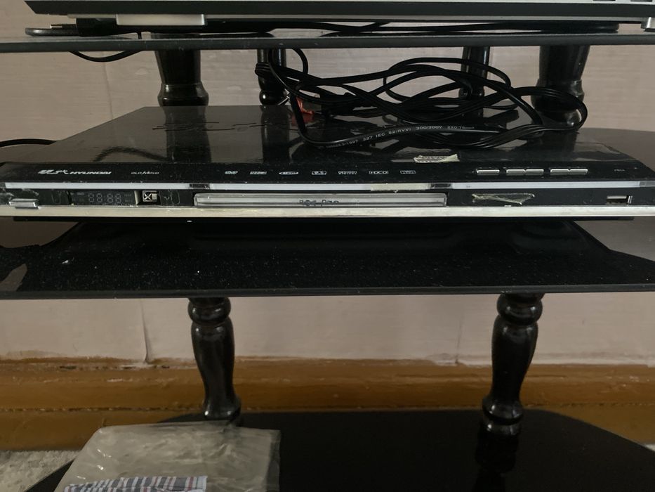 Продам телевизор,велосипед,синки ,зеркола