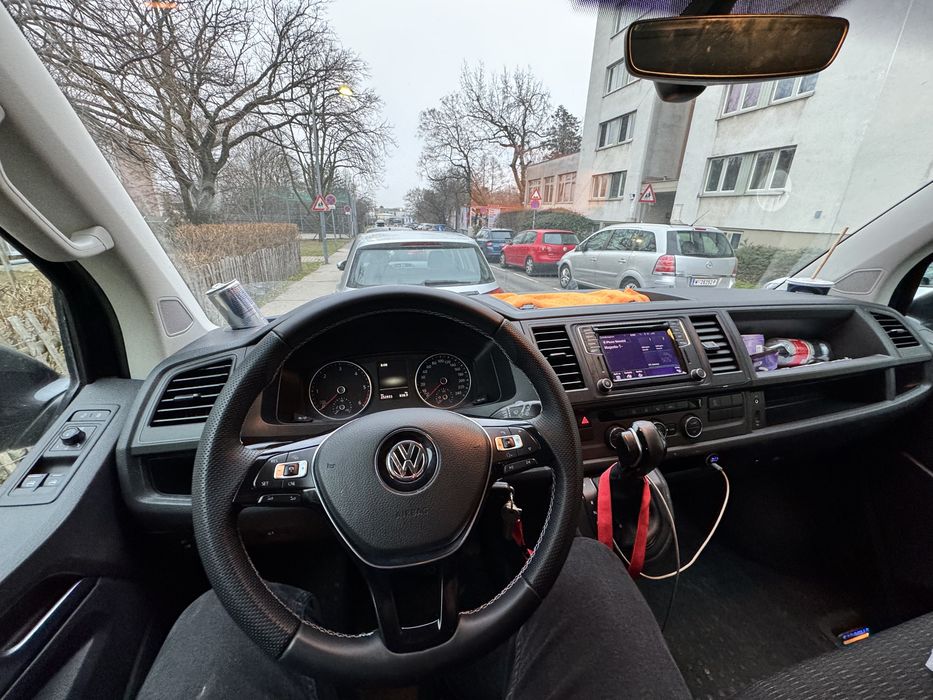 VOLKSWAGEN Caravelle 2019 — imagine 4