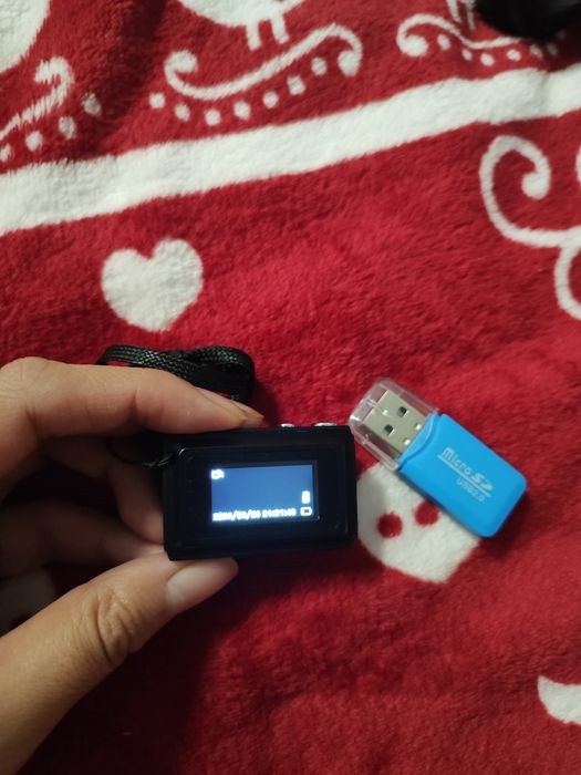 Мини ретро камера со вспышкой 8gb