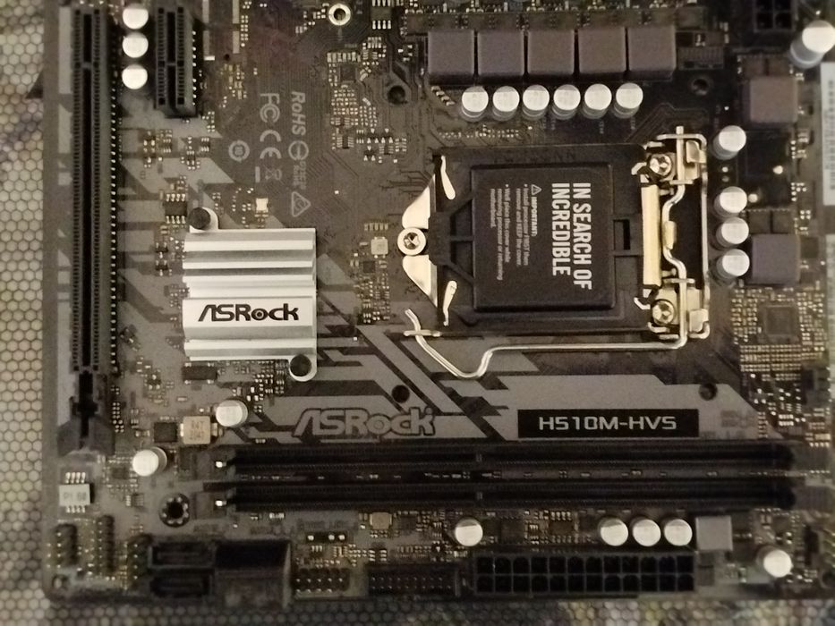 Материнская плата