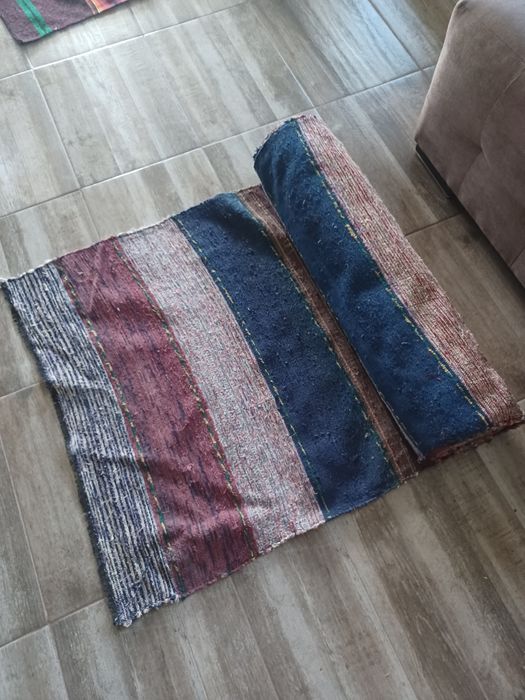 Битови пътеки ръчно тъкани