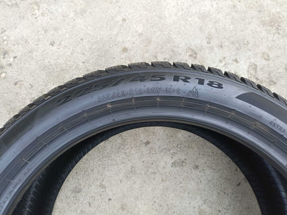 O anvelopa iarna 225 45 18 pirelli powergi winter 8 mm dot 2724