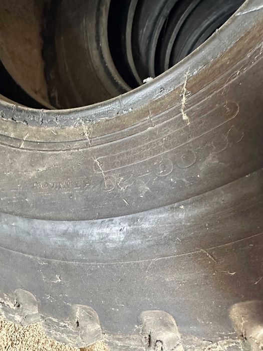 Cauciucuri de remorca 1000 r20