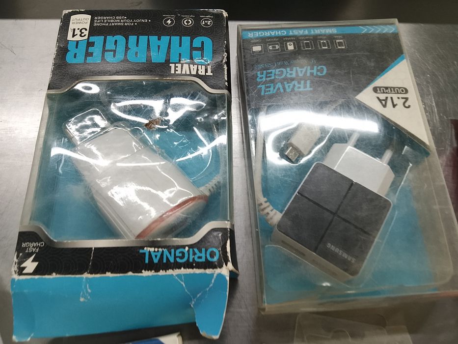 Продаю зарядка новые