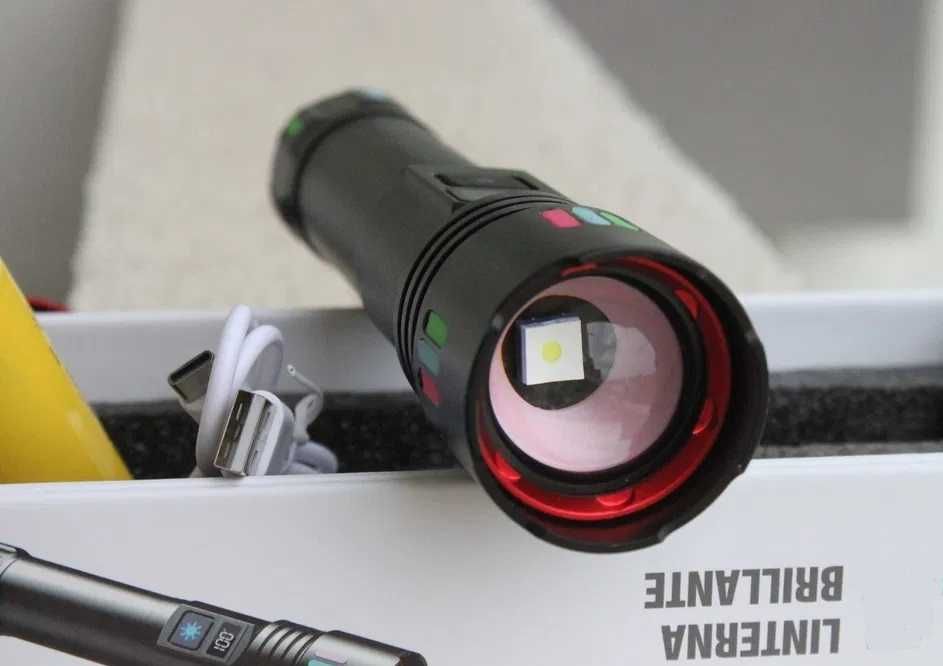 Lanterna led tip Laser zoom , afisaj , raza 800 metri , usb type c