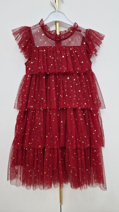 Нарядное платье на девочку