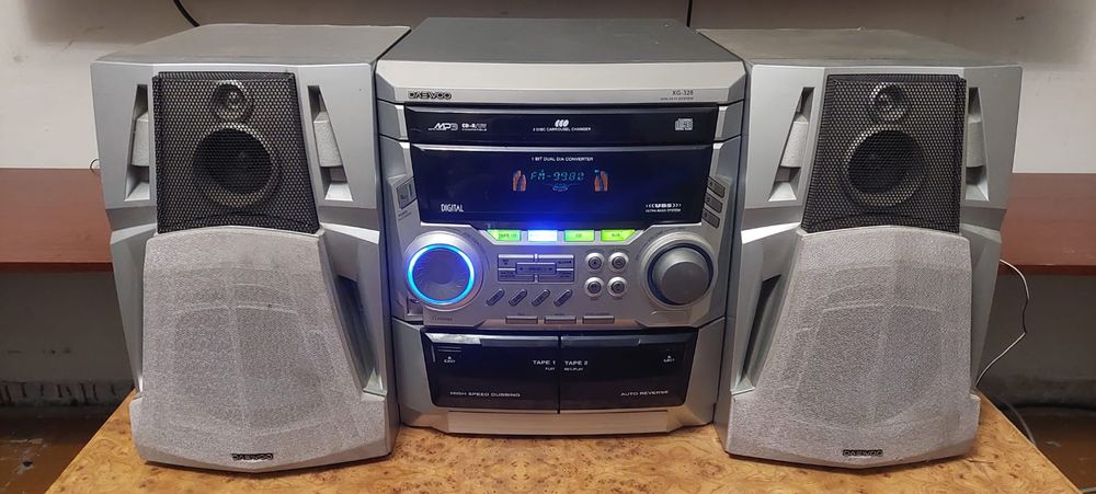 Продам музыкальный центр