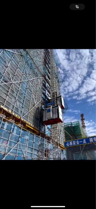 Грузопасссажирский лифт DAHAN SC200/200